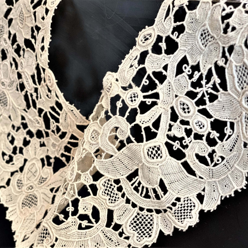 SHIRT COLLAR BURANO LACE