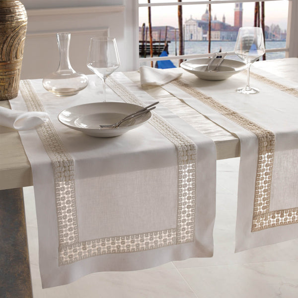 TABLE RUNNER DAMA