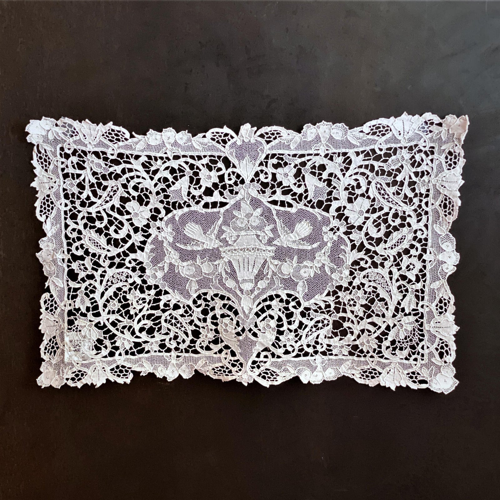 マルティーナ・ヴィダル martina vidal ドイリー DOILIES BURANO LACE – Martina Vidal Venezia