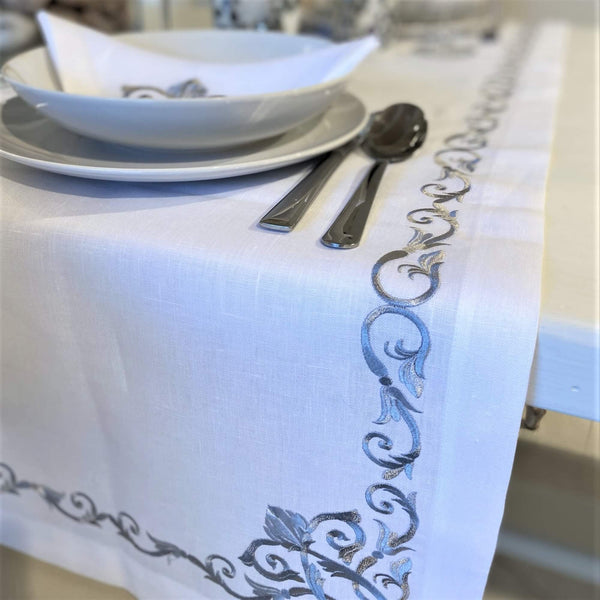 TABLE RUNNER FLORAL