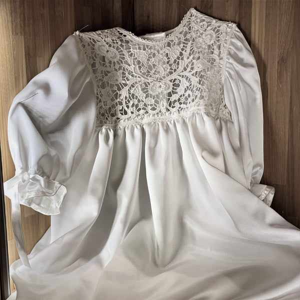 CHRISTENING GOWN BURANO LACE Martina Vidal Venezia CHRISTENING GOWN BURANO LACE Martina Vidal Venezia