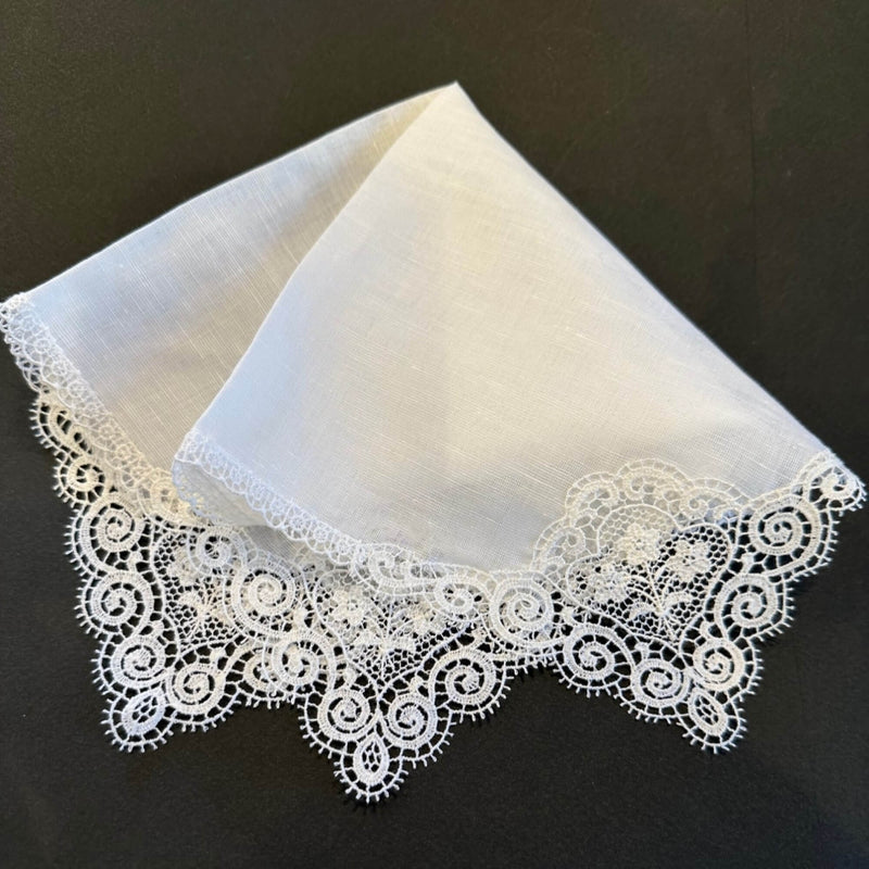 HANDKERCHIEF