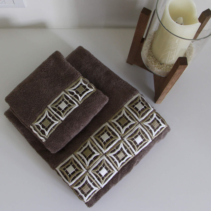 QUADRI TOWELS