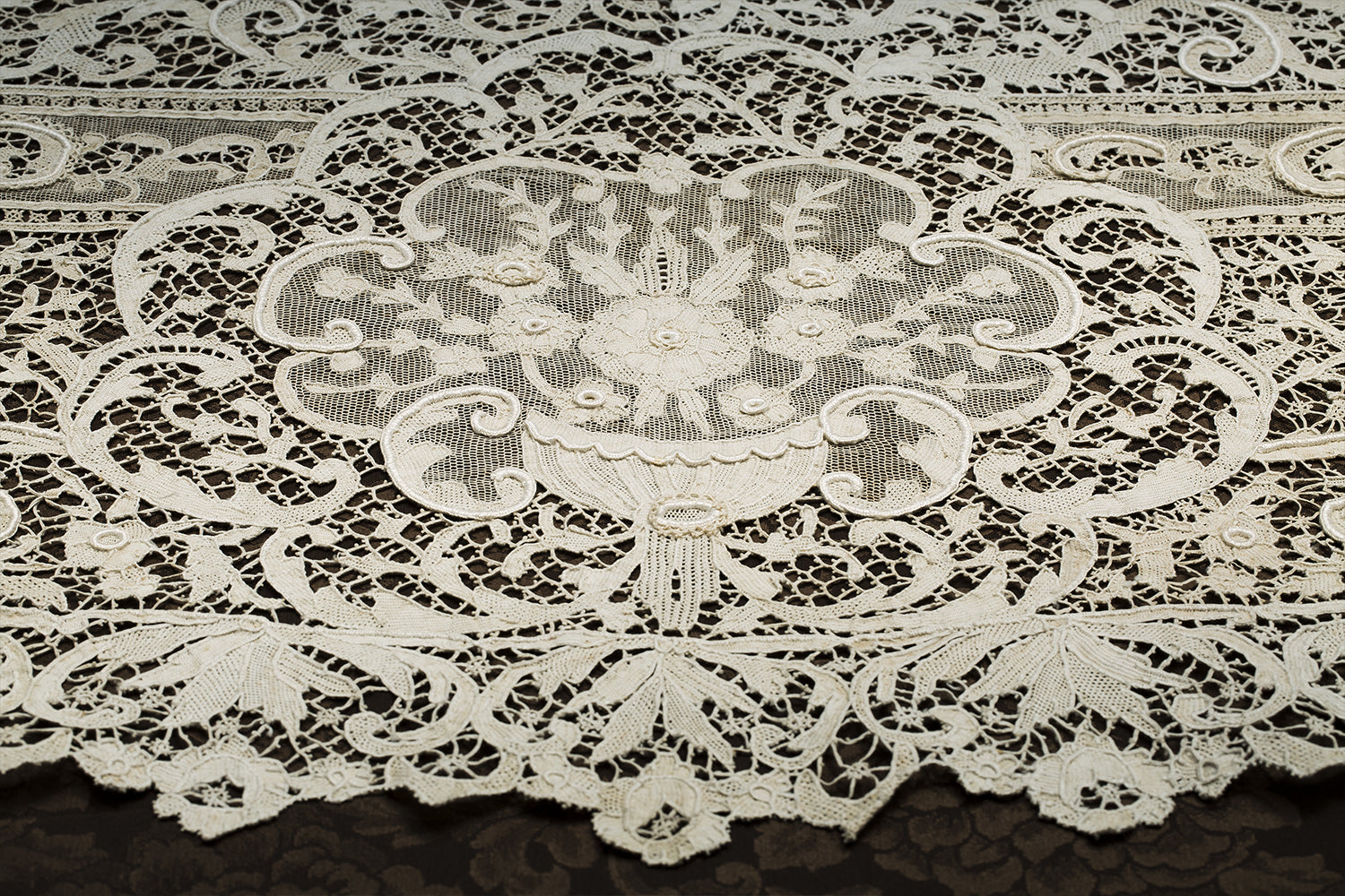 Atelier Burano Lace of Martina Vidal